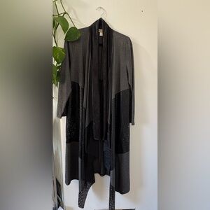 Elegant Gray/Black Pleather Women's Cardigan
